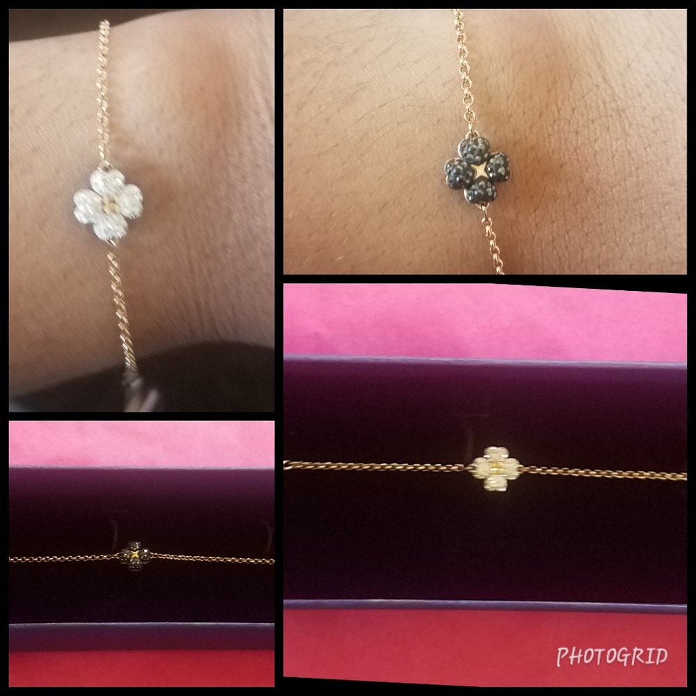 Reversible, magnetic bracelet.